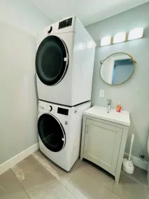 Grand Bend Modern Living Entire Lower Unit with Separate Entrance - Image 3