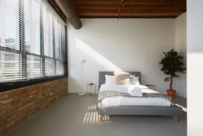 Stunning Designer Loft in Fulton Market, Sleeps 24 - Image 3