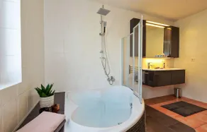 2 Bedroom Amazing Apartment In Zella-Mehlis - Image 3