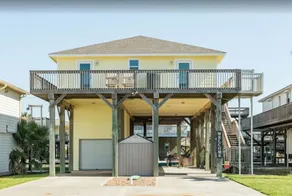 Reel Livin' Coastal Style - Image 4