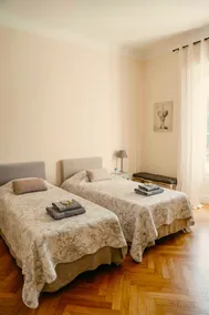 House 'R', il fascino di una casa provenzale nei vigneti - Image 3
