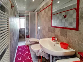 Elegante appartamento per 6 ospiti con WIFI, TV, patio e animali ammessi - Image 2