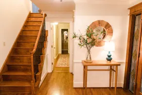 A cozy getaway in the desirable, gated community of West Lake. - Image 2