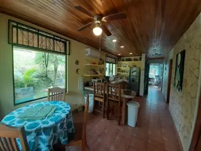 Villa spectaculaire dans la jungle pour 6 personnes, randonnée en montagne gratuite, vues extraordinaires, bain à remous! - Image 2