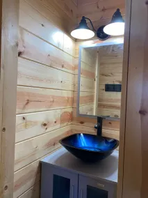 Brand new tiny cabin located on farm. Near rivers, trailsheads & national forest - Image 3