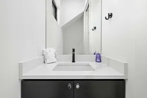 Full Modern Home - Quiet Oasis Close to Downtown w/ Private Yard, 1 Car Garage - Image 5