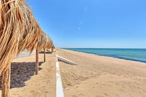 Luxury Six Palms Villas #6. Playa Encanto - Image 5
