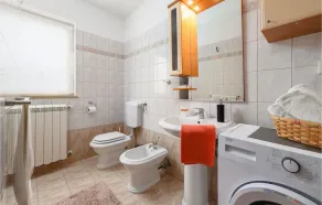 Lovely Home In Jurani - Image 4