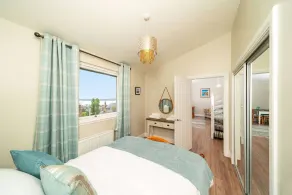 Ferry View Cottage - Private Balcony - Image 4