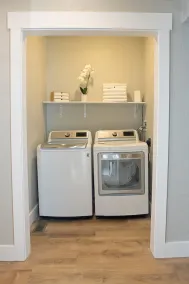Premium accommodations for up to 4 people in the heart of Downtown Greensburg - Image 2