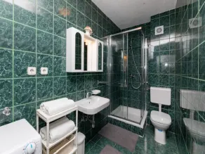 Villa Supetar Garden - Two Bedroom Apartment with Terrace - Image 4