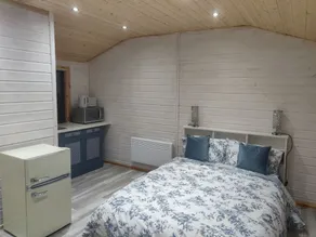 Cosy log cabin with views of Scrabo tower - Image 4
