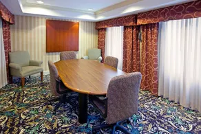 King Suite | Perfect for Business Travelers - Image 5