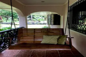 Hilltop Bed & Breakfast - Image 3