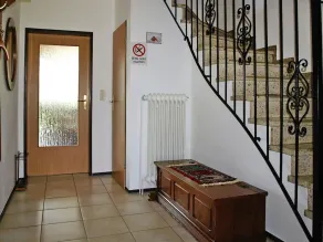 Holiday Home With Garden in Nessmersiel - Image 2