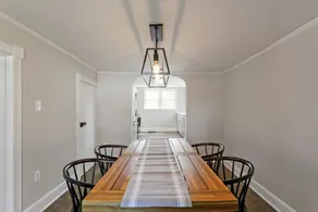 Farmhouse Writer's Retreat in Historic Shepherdstown - Image 4