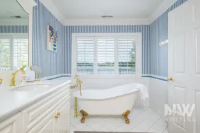 Stunning Luxury Waterfront Home—Private Beach, Fire Pit, Dock, Boat Slip, 8 Adults & 8 Kids! - Image 4