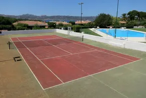 Villetta Amelie a Baja Sardinia mit Klimaanlage, Garten, Terrassen und Pool - Image 2