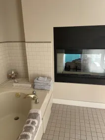 Grandview Ocean Retreat. 2 bedroom/2 bathroom with beautiful sunset/ocean views - Image 5