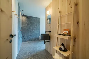 Apartment 'Mucher Veit' with Mountain View, Shared Garden and Wi-Fi - Image 2