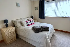 Buzzard’s Rest  -  A comfortable, quiet, welcoming property with ample parking. - Image 4