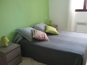 Renoveret lejlighed på 35m2 mellem Bastia og Porto-Vecchio - Image 5