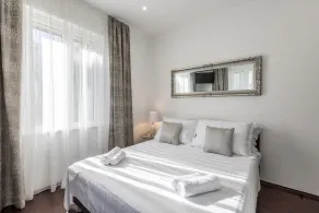Apartman Varos in the center with private parking - Image 5
