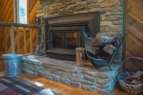 Riverfront - main level master bedroom - now with high speed unlimited Internet! - Image 2