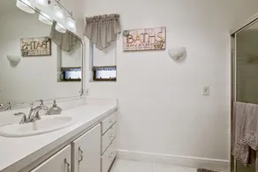 ★ The Blue Palmetto ★ SW Miami near Miami Zoo & Gardens! - Image 5