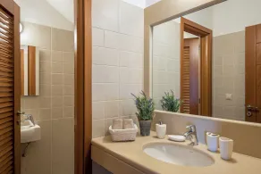 Stylish four bedroom villa close to the beach with ocean view. - Image 4