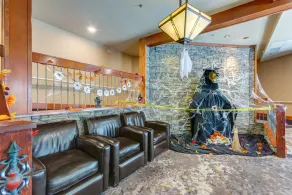 MOUNTAIN VIEWS, HOT TUB & HEATED POOL:1 Bed 1 Bath - Image 5