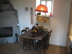 Solto Collina: Hus omgivet af grønne områder - Image 4