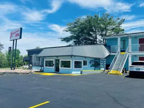 Hometown INN - Image 4