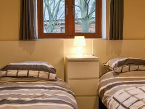 2 bedroom accommodation in Thorpe on the Hill, near Lincoln - Image 4