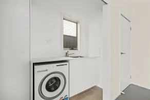 Sunnyside -15B Baldwin St SWR - Image 2