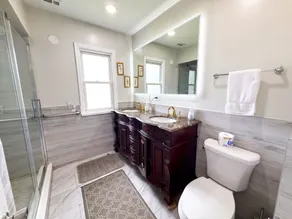 Entire Beautiful Grove Home - Image 2