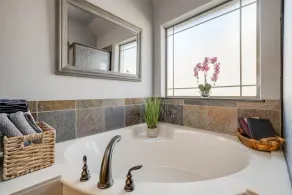 4bed 3bath Close2a M Santa s Wonderland Hospital L2 EV - Image 3