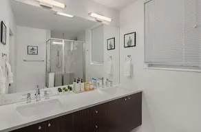 Perch - Centro Guesthouse A: 3 Bedroom | City Center | Pet - Image 3