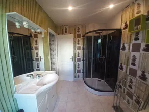 Casa de vacaciones moderna: jardín seguro, parking privado, WIFI, TV (3 pers) - Image 3