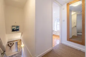 A beautiful, dog-friendly holiday home with magnificent views of two coastlines - Image 2