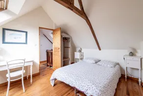 Holiday Home 'Ville Daniel' with Private Terrace, Private Garden and Wi-Fi - Image 4
