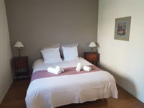 Very nice renovated family house - Image 4