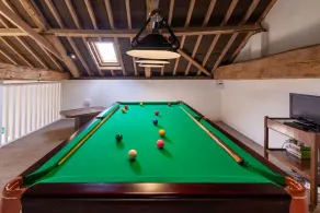 The Cow Barn - sleeps 6 guests  in 3 bedrooms - Image 2