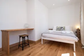 Hazel - Three Tuns Apartments, Pettistree - Image 5