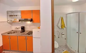 Studio con piscina e aria condizionata - Image 2