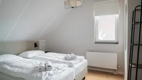 Awesome home in Nieuwvliet-Bad with 2 Bedrooms, WiFi and Private swimming pool - Image 3