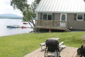 Bellissimo come New Lake Front Yr Round Cottage con vista magnifica e 5 piedi fr - Image 5