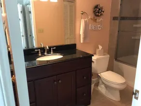 SEAPOINTE VILLAGE - Newly redone Beachfront Getaway!  - Image 3