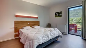 6-person Apartment in Motz - Image 5