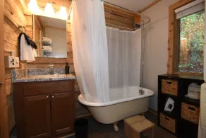 NC cabin for rent - Sanctuary at Big Pine  - Image 5